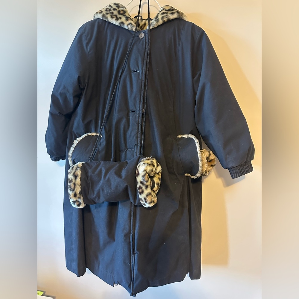 ROTHSCHILD black coat with leopard trim.